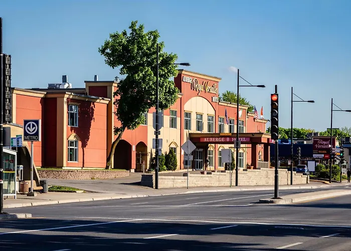 Auberge Royal VersaillesHotel Montreal